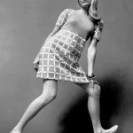 https://commons.wikimedia.org/wiki/Category:Black_and_white_photographs_of_minidresses#/media/File:Sweater_knit_dress_1967.jpg