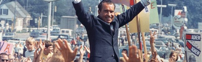 Nixon campaigns